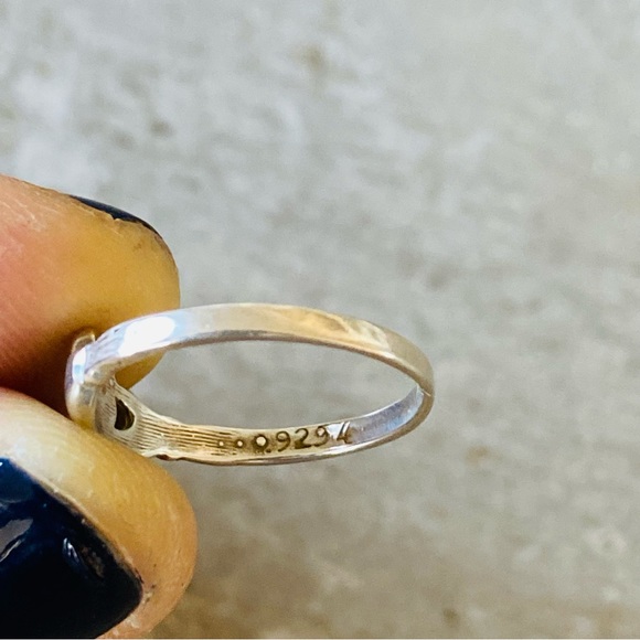 ♥️ Artisan ♥️ Vintage Irish Sterling Silver Claddagh Ring - Picture 10 of 13